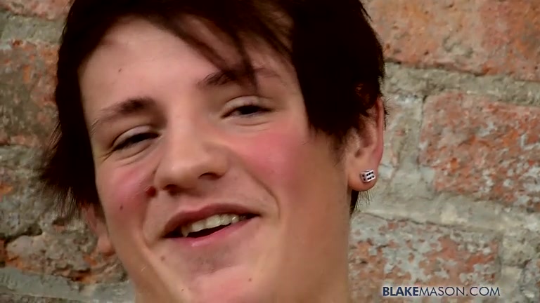 Fit Boy James Wanks Out A Load - James Lain
