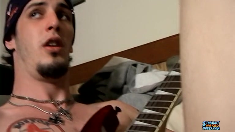 Naked Rocker Jacks His Meat - Axel