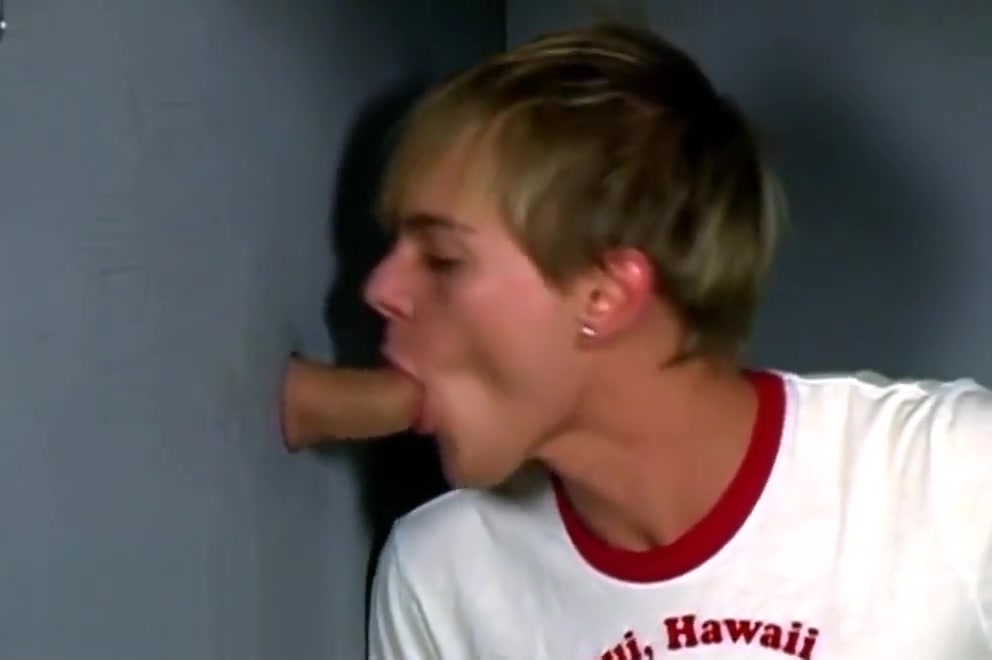 Hot Young Twink Glory Hole Fun
