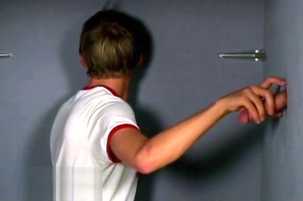 Hot Young Twink Glory Hole Fun