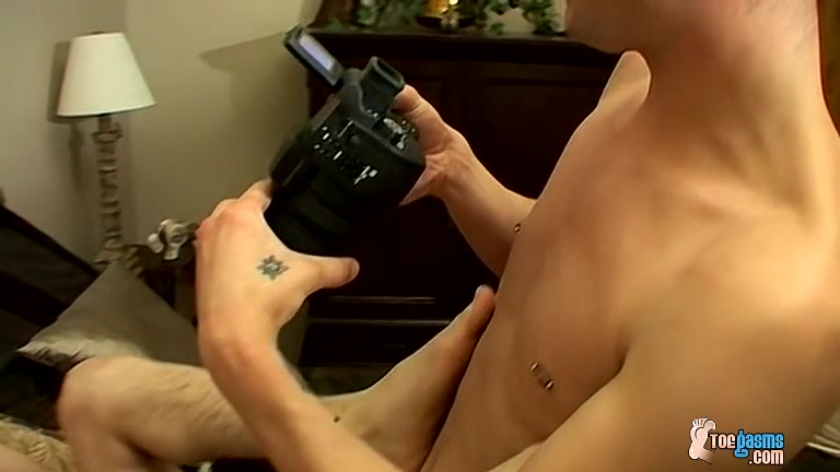 Loving Foot Fun For Boyfriends - Ayden James And Shane Allen