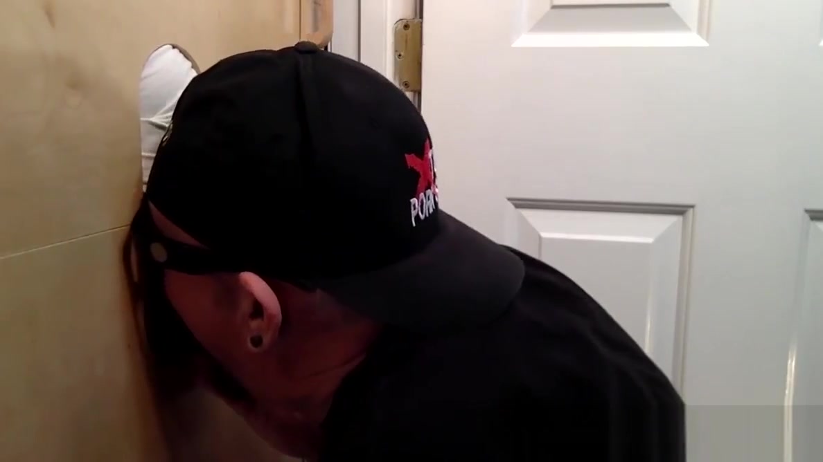 Trucker At The Gloryhole With a Load Of Cum