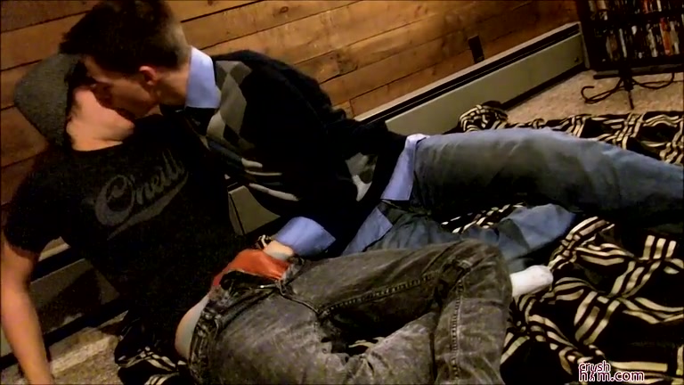 Benji Elliot Gets With Lucas Sky