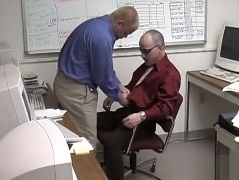 Office bum bandits sucking cock - Male porn movies, male porn, free man porn