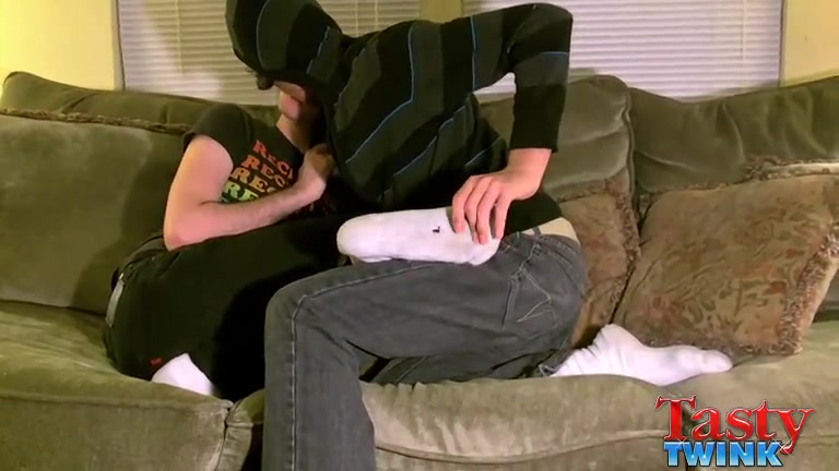 Boys Tickle & Make Out - Tristan & Aron