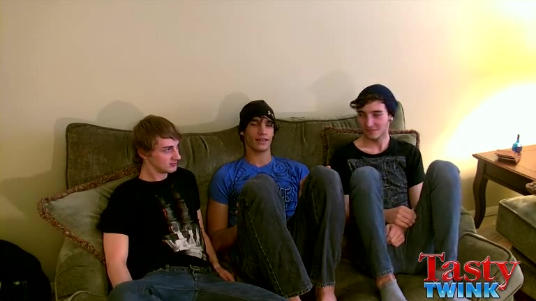 Everyone's Fucking Everyone on the Couch - Josh, Braxton & Tristan