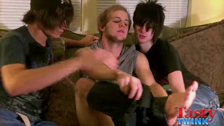 A Threesome with Handcuffs - Erik, Tristan, Aron