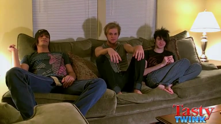A Threesome with Handcuffs - Erik, Tristan, Aron