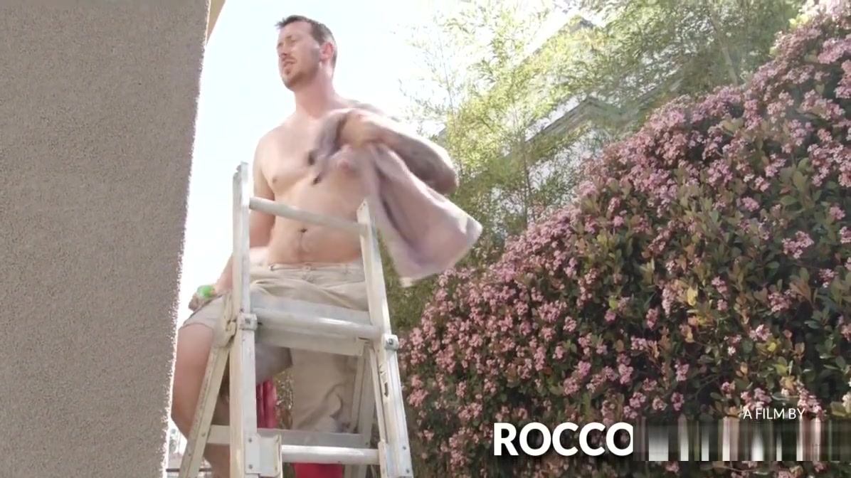 NextDoorBuddies Twink Takes Raw Advantage of Handyman's Big Boner