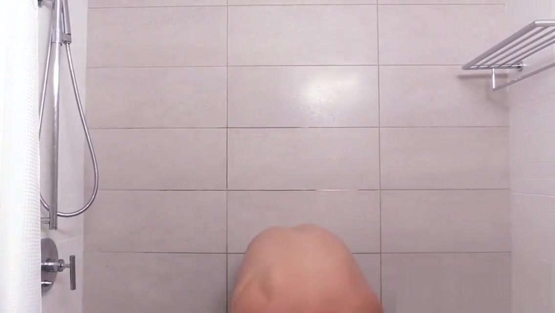Twink gets ass plowed raw in shower