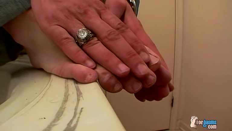 Sexy Sticky Straight Boy Feet - Clyde