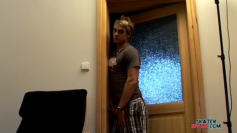 Caught Spanking - The Monkey! - Kyle Valasek And Corbin Pierce
