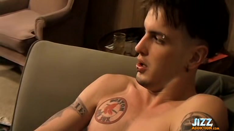 Punky Straight Boy Eats His Load - Axel