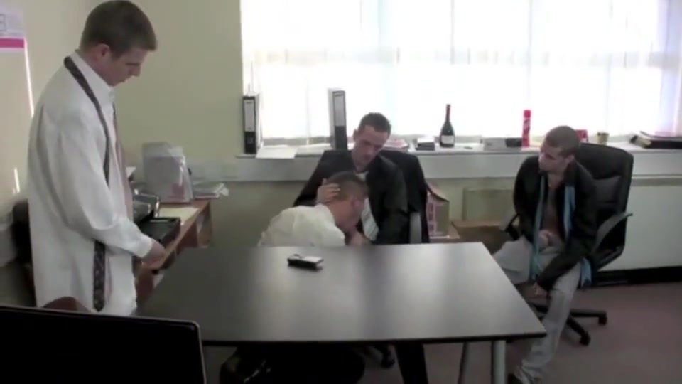 Big Dicks, Little Twinks - Orgy In A Office Room