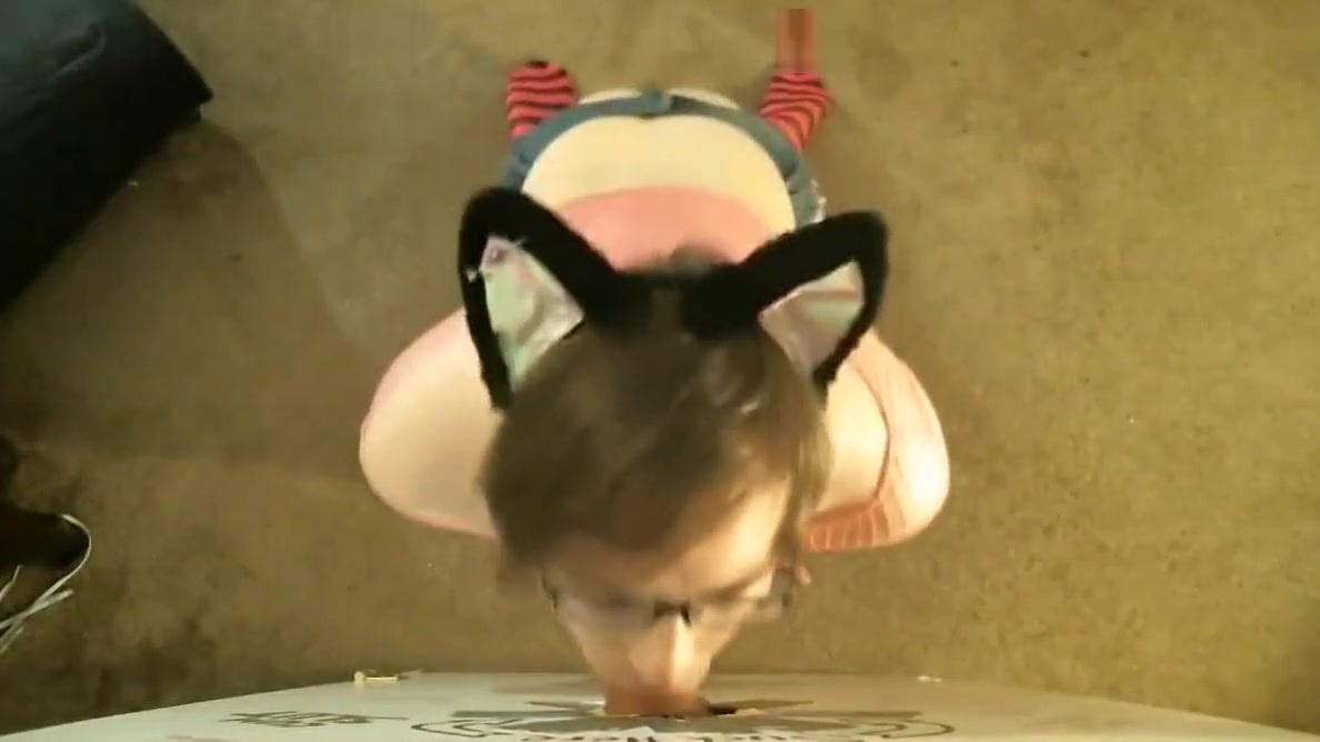 sissie at glory hole
