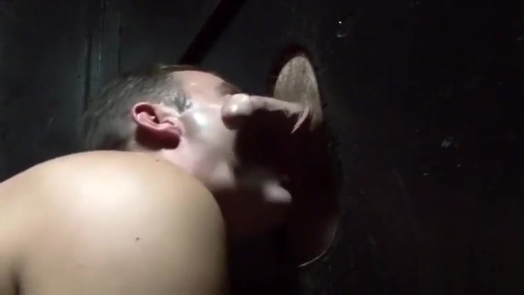 gloryhole club