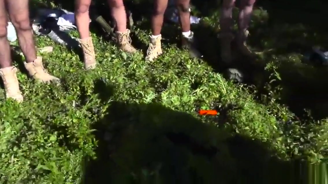 Army blown by gay photo Taking the recruits on their first run