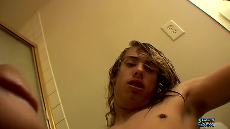 Horny, Naked 19 Year Old Surfer Jerks Off - Damien