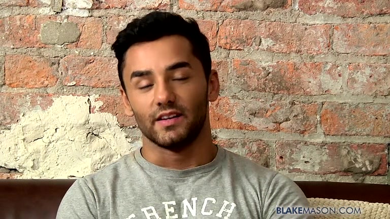 Brazilian Hunk Bruno Strokes It - Bruno Bernal