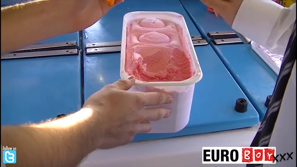 Ice Cream Vendors Sucking & Fucking - The Ice Cream Venders A Bender - Scene 4