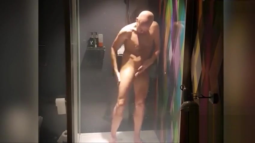 Rainbow Massage Takes A Naked Shower