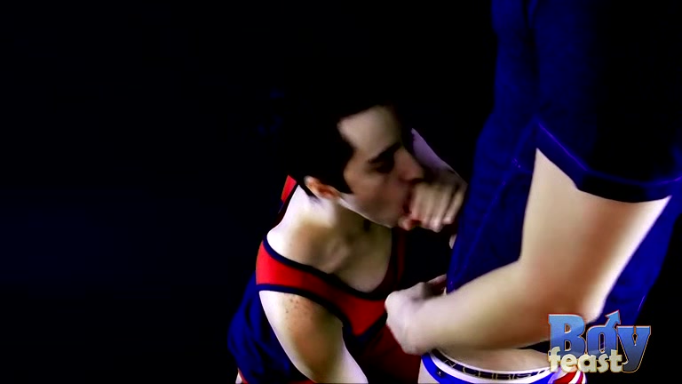 Aron Sucks A Big Juicy Dick! - Aron Malt And Trace Van De Kamp