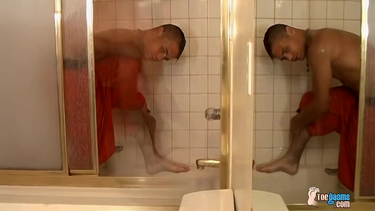 In The Bathroom With Boomer - Boomer Jacoby