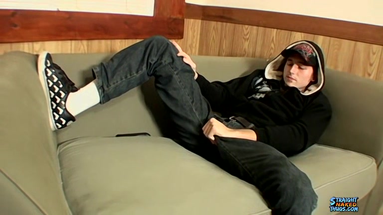 Straight 18 Year Old Skater Masturbates - Slip