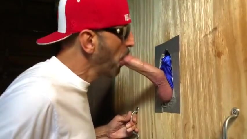 7/8s Xtuber MagnumMan visits JasonsGloryhole