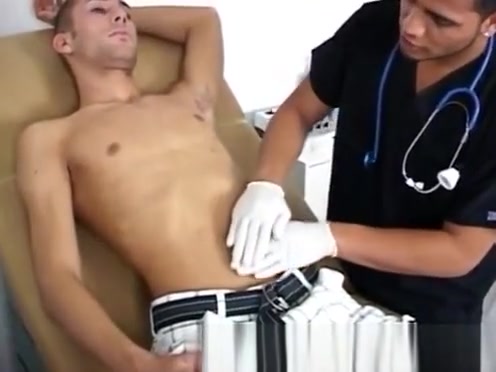 Sex gay doctor Adjusting the table for me to be more convenient he
