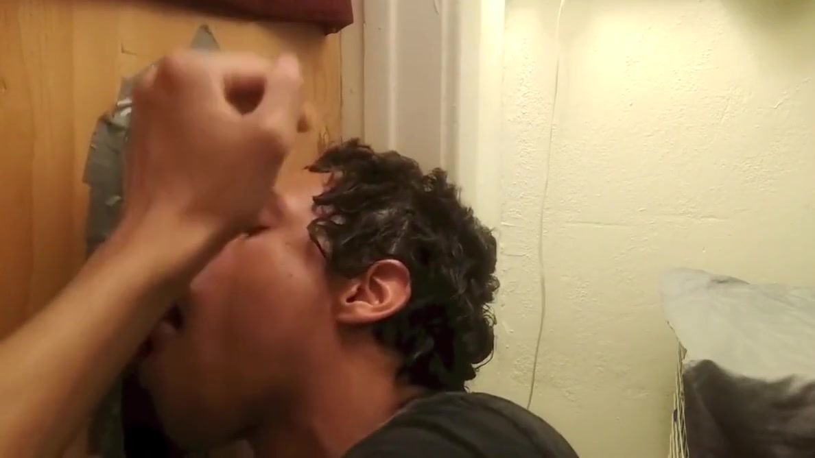 teen 18+ sucks again at the Glory Hole