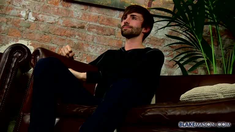 Stroking Out A Load With Ryan - Ryan Mason