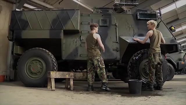 Colby & Jonny Ass Fucking Army Grunts - Colby Parker & Jonny Castle
