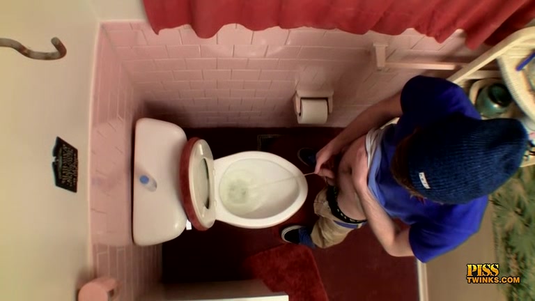 Unloading In The Toilet Bowl - Dakota James And Devin Reynolds
