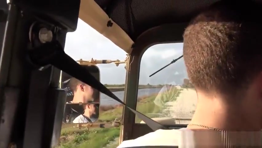 Army gays assfucking outdoors in the truck