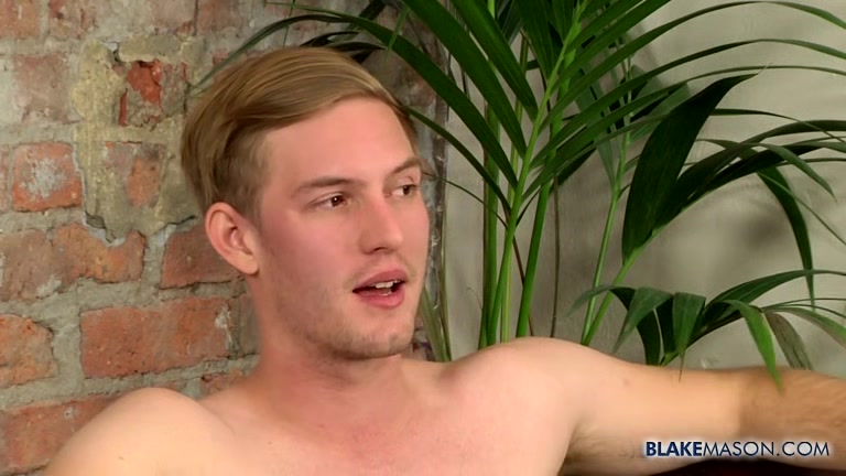 Jaxon Enjoys His Big Aussie Dick - Jaxon Radoc