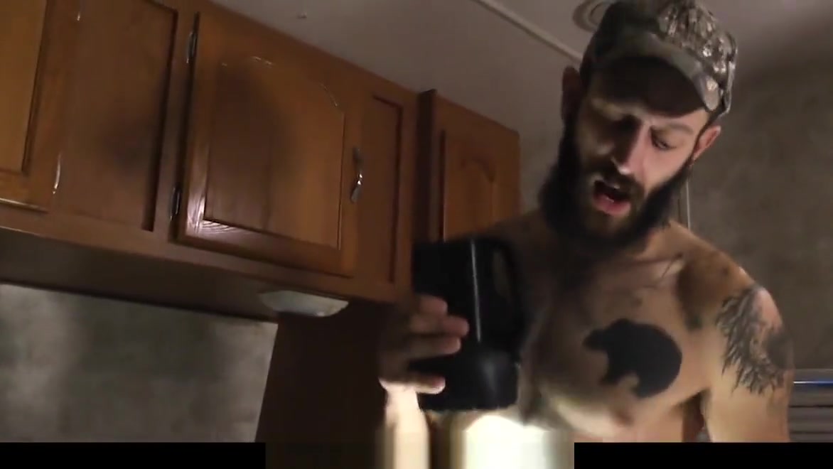 familyDick - I Sucked My Trash Stepdaddy's Dick In The Dark