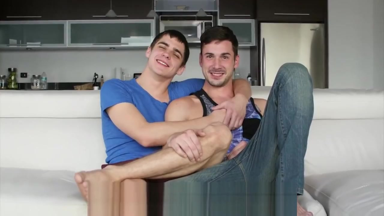 GayRoom - Kory Houston Makes it Hurt So Good for Sean Cross