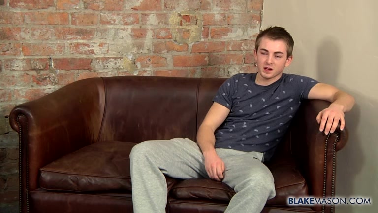 Cute And Fit Bi Boy Luke! - Luke Adams