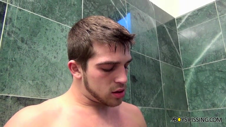 Austin Ried Tub Piss Fun - Austin Ried