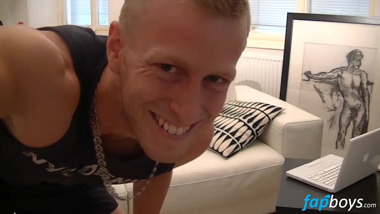 Solo blonde hottie Denis - Denis Reed