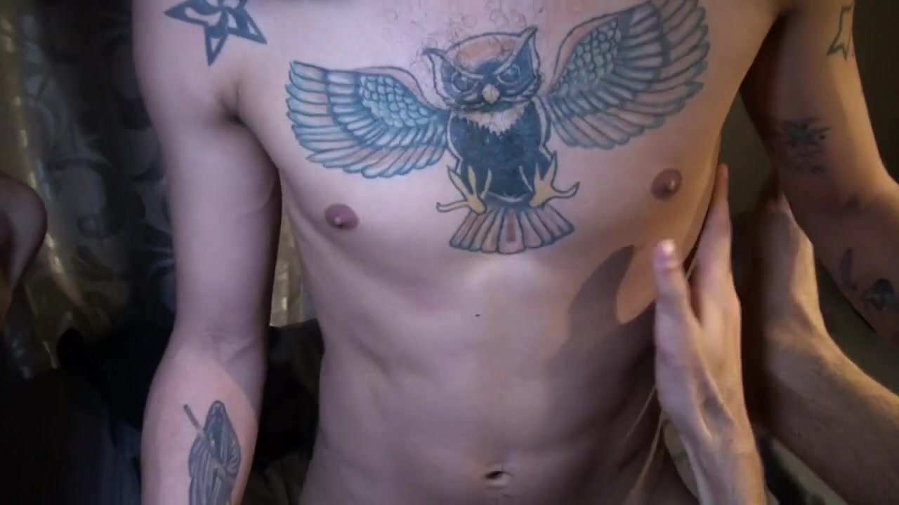 Sexy twink fucked by the xxl cock top Latino Mauriccil wilde - CrunchBoy
