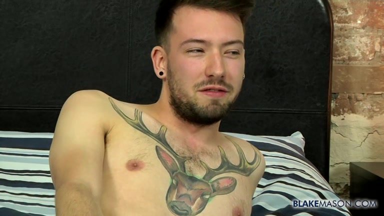 Slow Stroking With Zach - Zach Connors