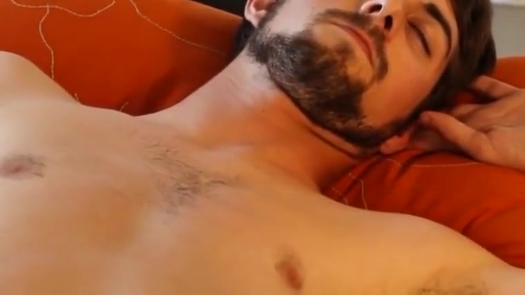 massage sleeing guy