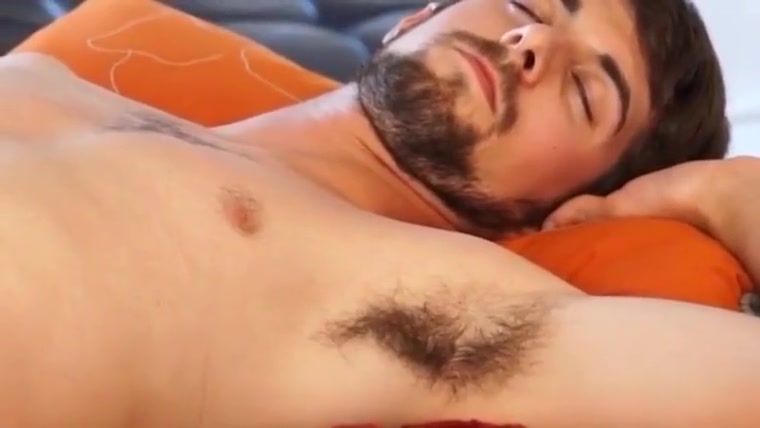 massage sleeing guy