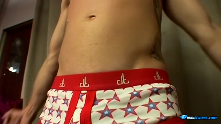 Kelly Cooper Undie Workout - Kelly Cooper