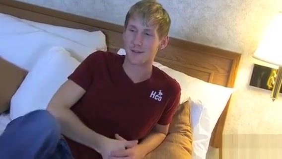 Kinky homosexual chaps fuck in school
