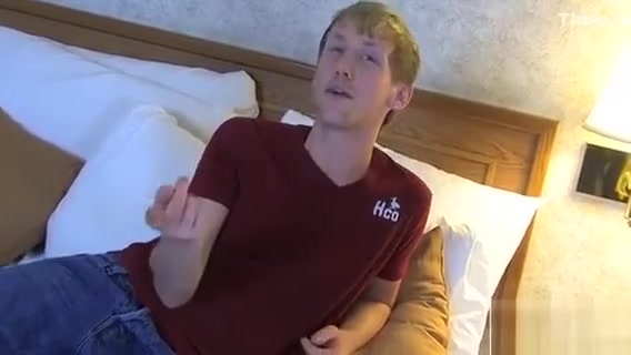 Kinky homosexual chaps fuck in school