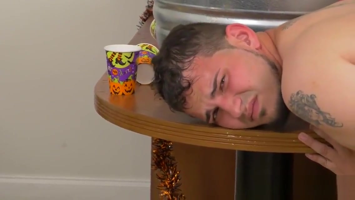 Office stud gets an assfull of cock