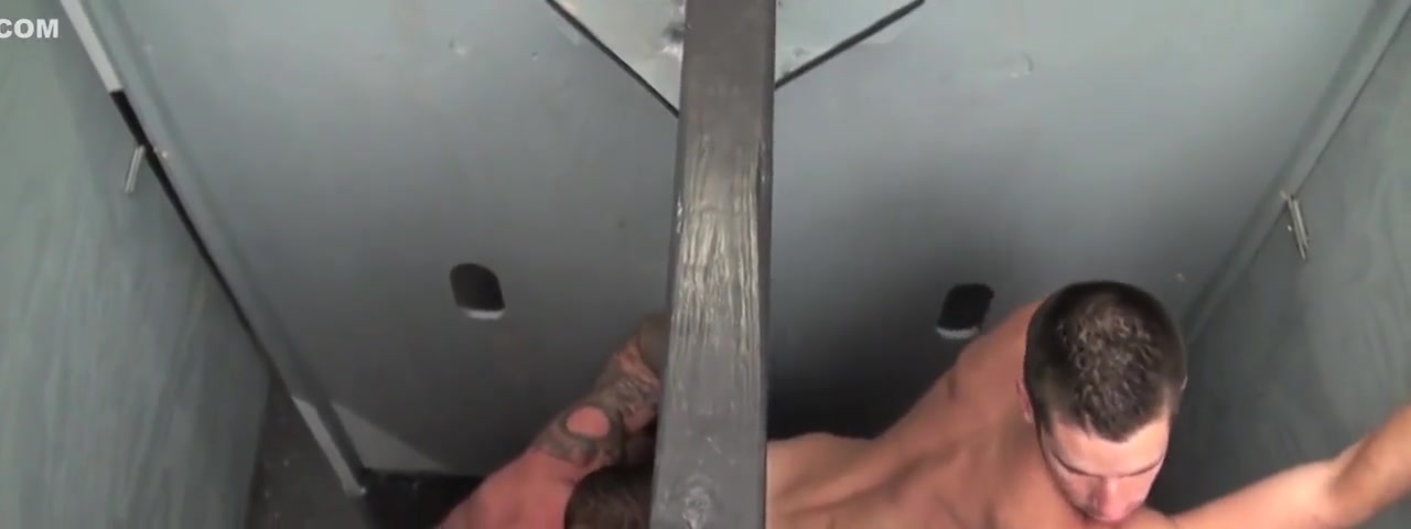 Giant gloryhole surprise